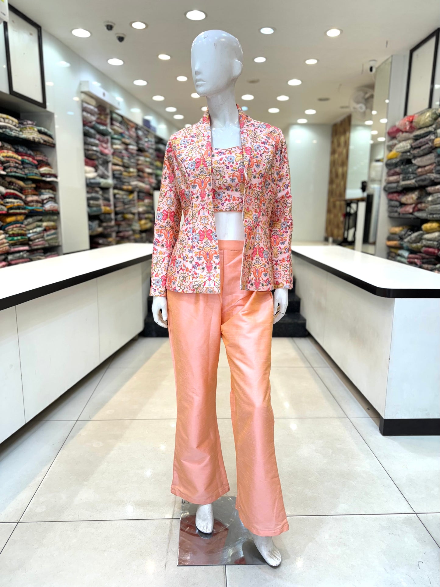 ORANGE COAT MODEL PANTS SET