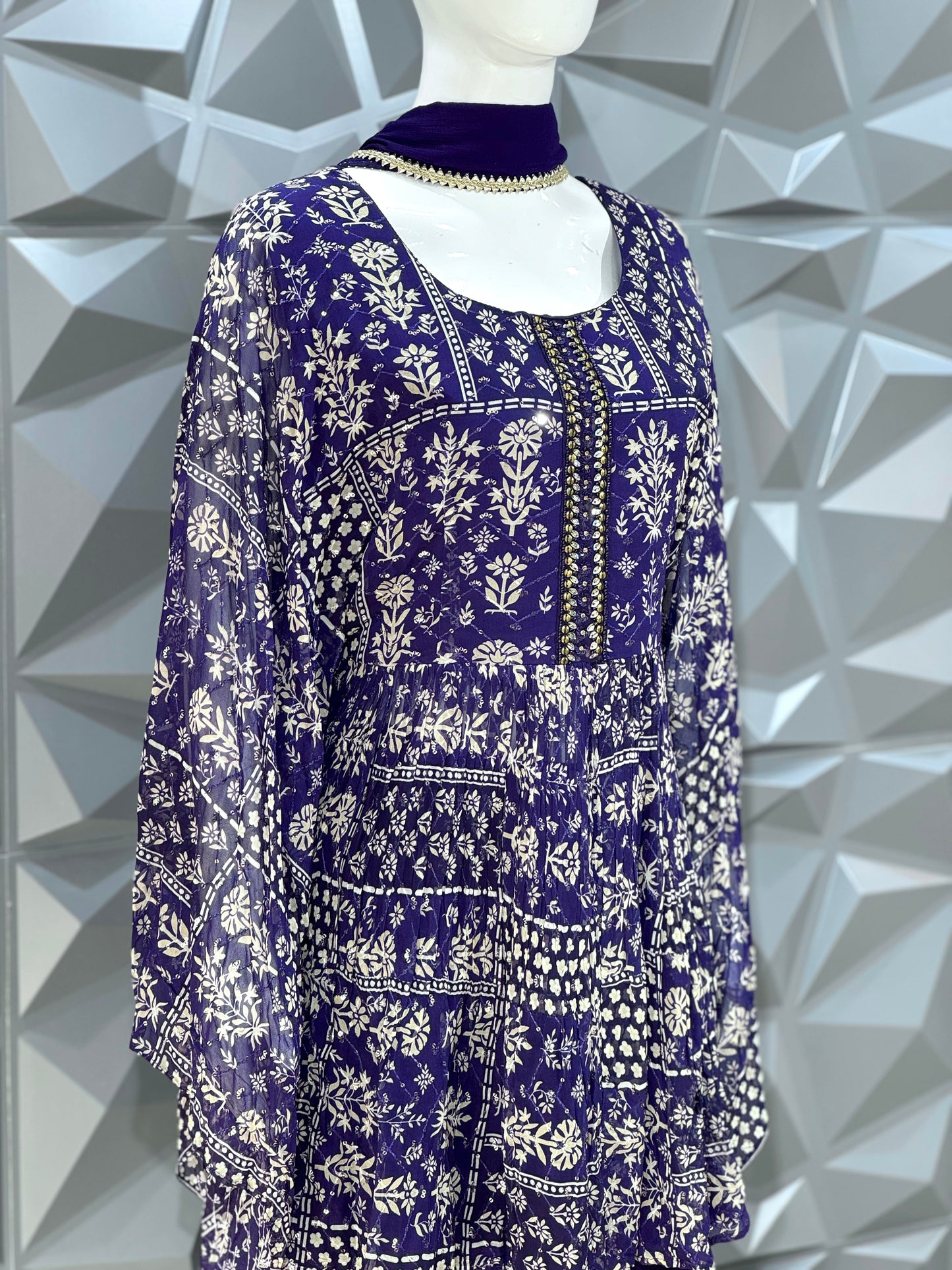 Purple Captani Sleeves Set