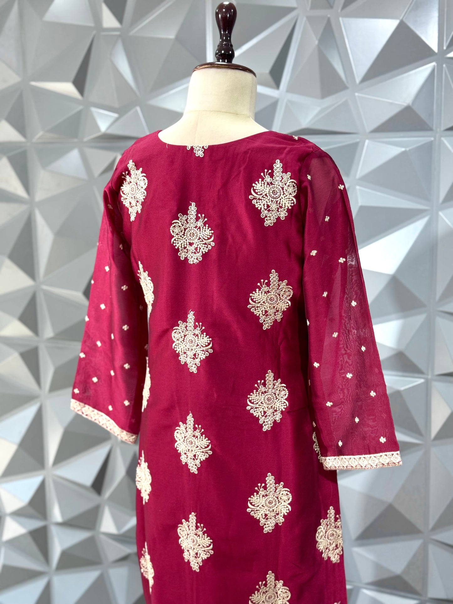 MAROON GHARARA SET