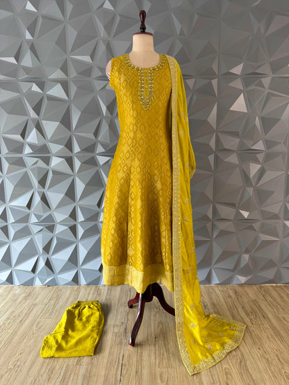 Emerald Green Banarasi style-Anarkali set